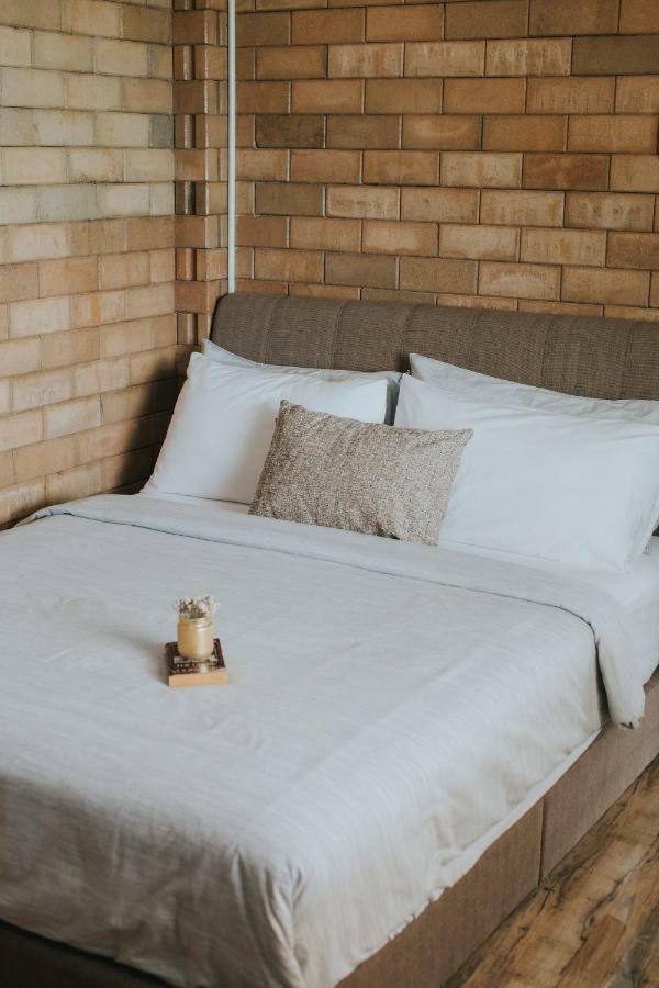 Ombak Deru Lodge มารัง ภายนอก รูปภาพ